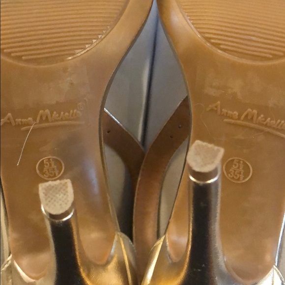 Champagne Heels - Picture 4 of 5